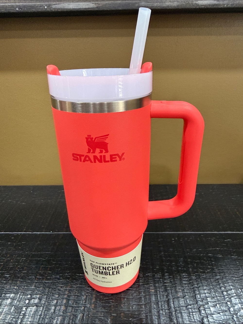 Stanley Hot Coral Insulated Quencher Tumbler with Handle and Straw color white !